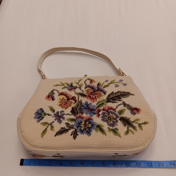 Elvette‎ Vintage Tapestry Purse - Picture 10 of 11